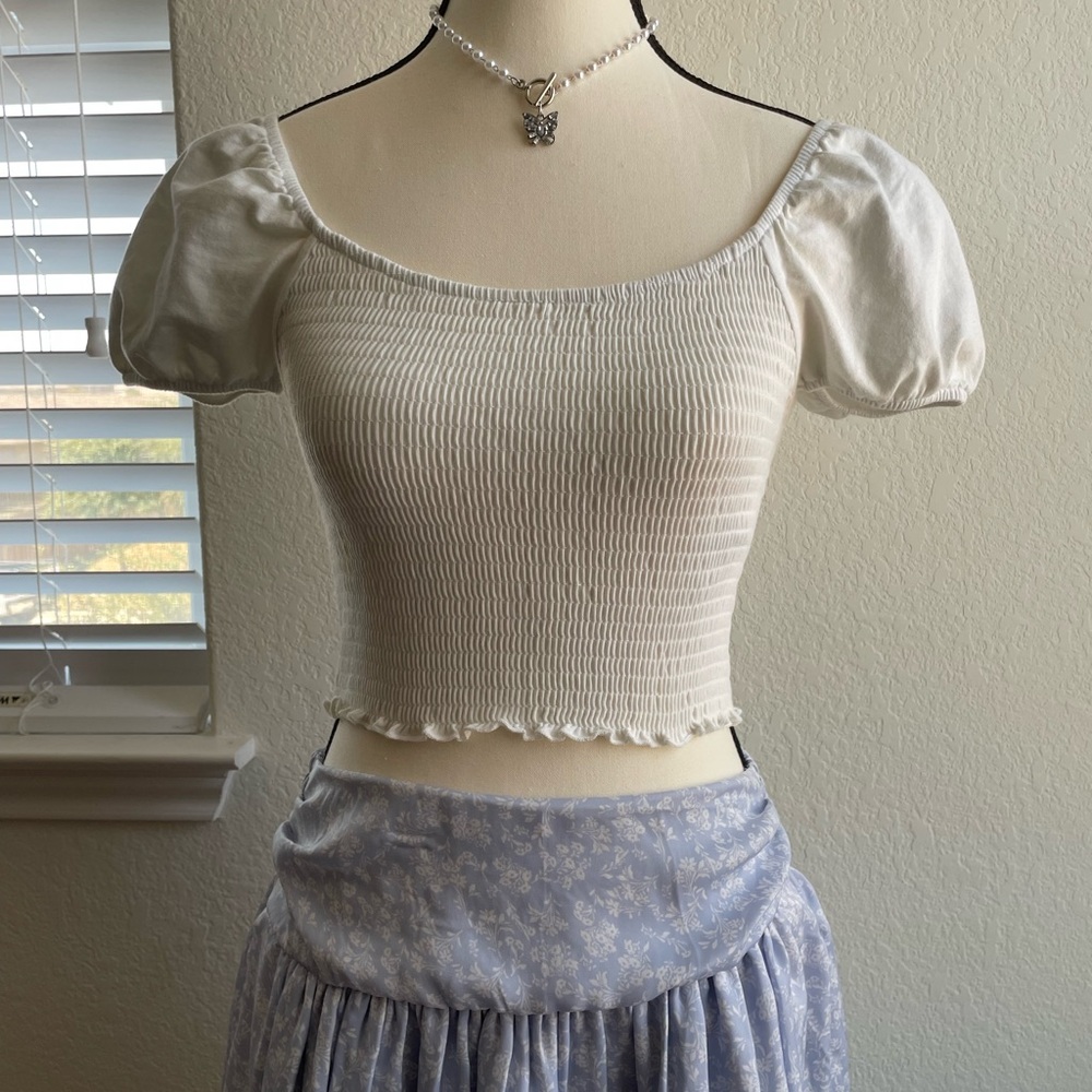 Hollister White Puff Sleeve Smocked Crop Top